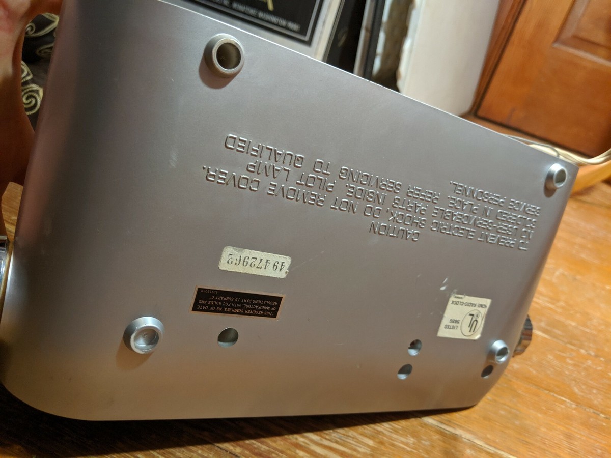 Toshiba RC 803F Alarm Clock Radio Vintage Flip Numbers WORKS Toshiba RC 803F Alarm Clock Radio Vintage Flip Numbers WORKS