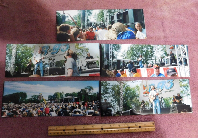 Michigan Country Music B-93 Radio Birthday Bash Set of (5) Panoramic Photos 2001