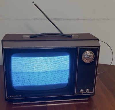 Vintage Admiral Portable Television 9  W/ Antennas Click Dial TESTED VTG (Read)