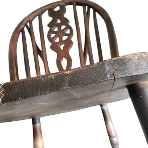 Antique Vintage Oak Wheelback Farmhouse Windsor Dining Chair X2 Please Read - Picture 13 of 16