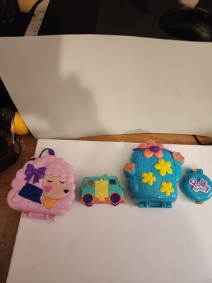 Lot Of Polly Pocket Compacts Playsets no People Good used condition 4 Pieces