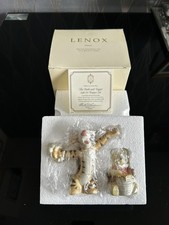 New Rare Lenox Disney Winnie the Pooh and Tigger Salt & Pepper Figurine Set