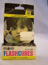 Vintage Dart Drug Flash Cubes in Original Package - Unused -  NIB