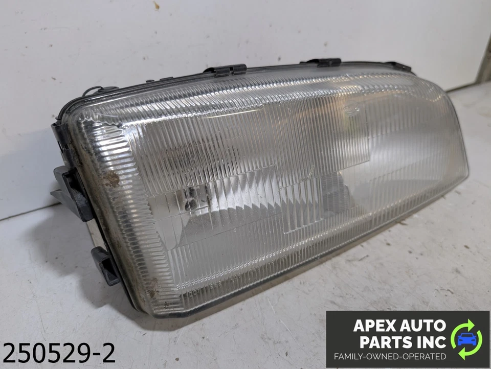 Fabricante de equipamento original 1998-2000 Volvo S70 2.4L conjunto de farol lateral direito destro - Imagem 3 de 4