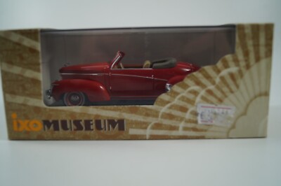 IXO Modellauto 1:43 Graham Paige Roadster Sharknose 1939