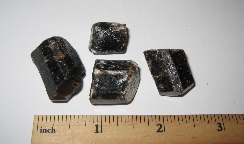4 SMALL NATURAL ROUGH 0.7"- 0.9" DRAVITE BROWN TOURMALINE CRYSTALS INDIA ~ 43.5g