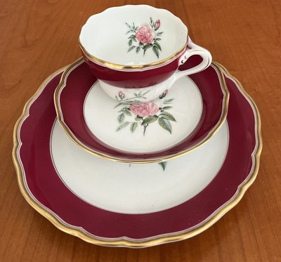 Edles Hutschenreuther Kaffeegedeck 3-teilig Cardinal-Weiß / Rot / Blumen