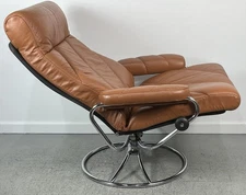 Vintage Mid Century Ekornes Stressless Caramel Leather Recliner Ottoman Chrome
