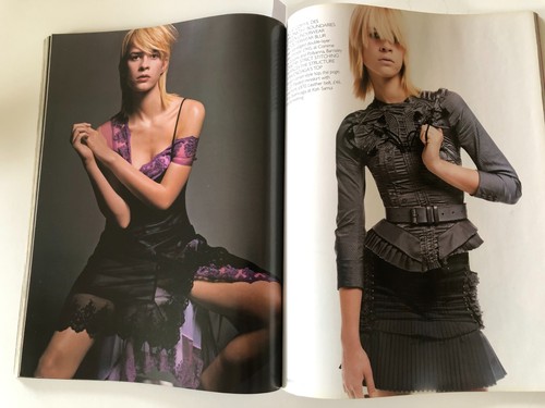 British Vogue August 2001 Natasha Vojnovic by Mario Testino - Picture 18 of 23