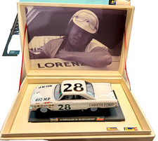 Revell Monogram '63 Ford Galaxie 500 Slotcar im Maßstab 1:32 auf Carrera Uni