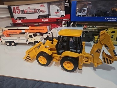 Bruder JCB 4CX Front End Loader Backhoe Plastic Truck Made in Germany