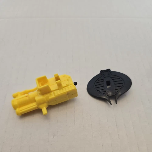 GI Joe Figure Accessory 1993 Alley Viper V2 Shield and Rocket Launcher Original
