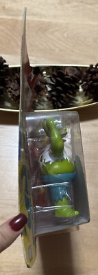 Playmates Toys Simpsons with Homer As the Ingestible Bulk