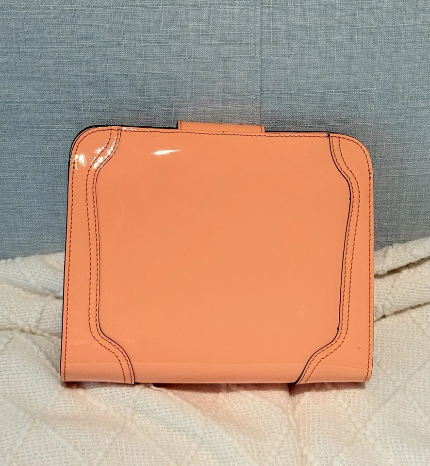 Bolso sin asas grande de charol Marni en melocotón Foto 3 de 4