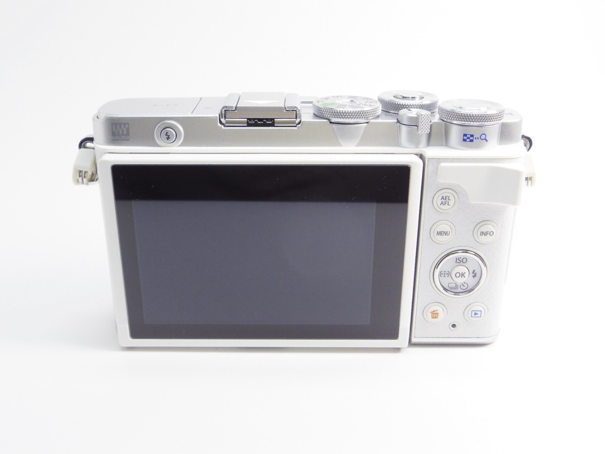 OLYMPUS PEN E-P7 Digital Mirrorless Camera Main Body White Micro