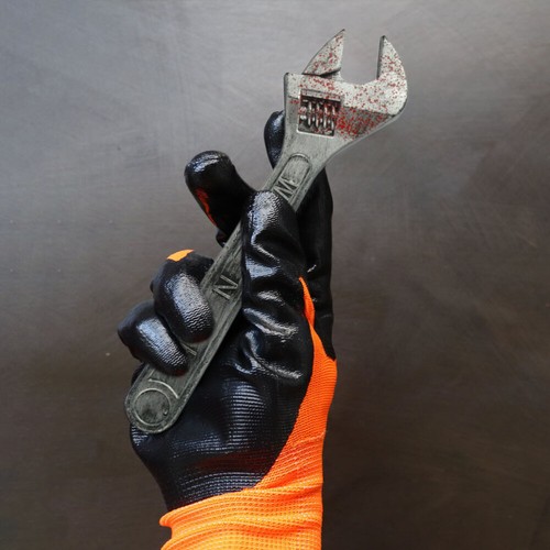 2 Stück Halloween Party Schraubenschlüssel Fake Schraubenschlüssel Halloween Foto Requisite blutiger Schraubenschlüssel - Bild 5 von 12