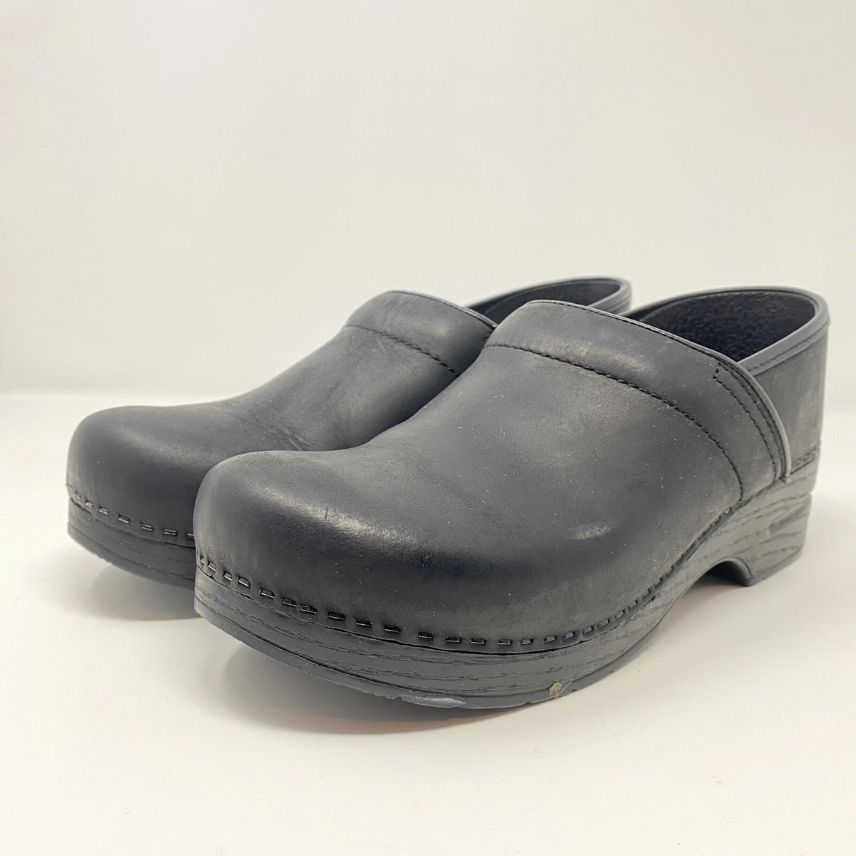 Dansko women's sales pro xp clog