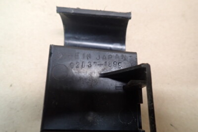 長岡ケガレン 91 KAWASAKI NINJA ZX6 ZX600 HARNESS CLAMP WIRING WIRE HOLDER