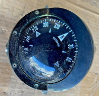 Vintage Ritchie Marine Compass. Ritchie Voyager or S-87 in box 2