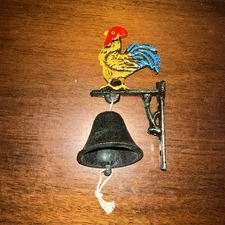Vintage Cast Iron Painted Rooster Dinner Bell Wall Mount Aged Garden Art