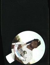 2021 Topps Heritage #24 Luis Robert 1972 Topps Candy Lids