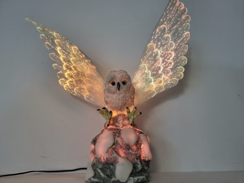 Vintage Glowing Flying Owl On a Rock Light 90's Multi Coloured Night Light - Imagen 7 de 21