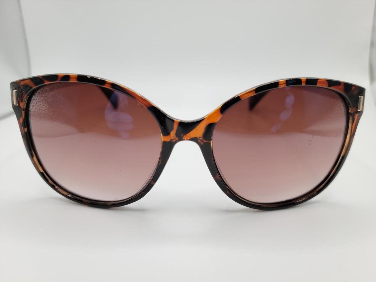 Tahari TH657 Brown Tort and Gold Cateye Sunglasses for Women 