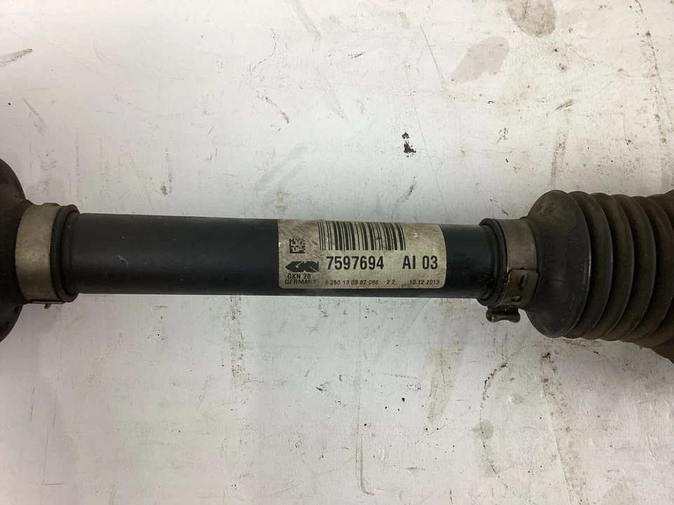 BMW F30 320i Xdrive 2012-2015 AWD delantero derecho lado del pasajero eje CV fabricante de equipos originales Foto 4 de 4