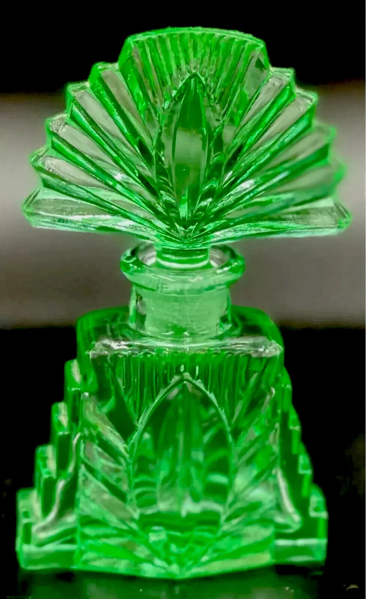 Antique Vaseline Glass Art Deco Vintage Art Glass Uranium Perfume Bottle Japan 4