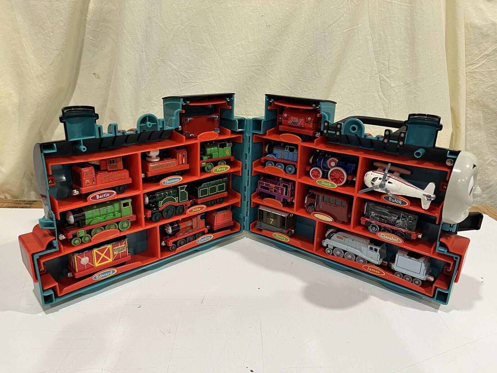 Picture 2 of 17