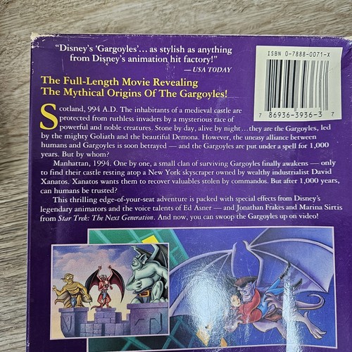 Gargoyles The Movie: The Heroes Awaken + Board Game Vintage VHS 1994 COMPLETE - Picture 7 of 8