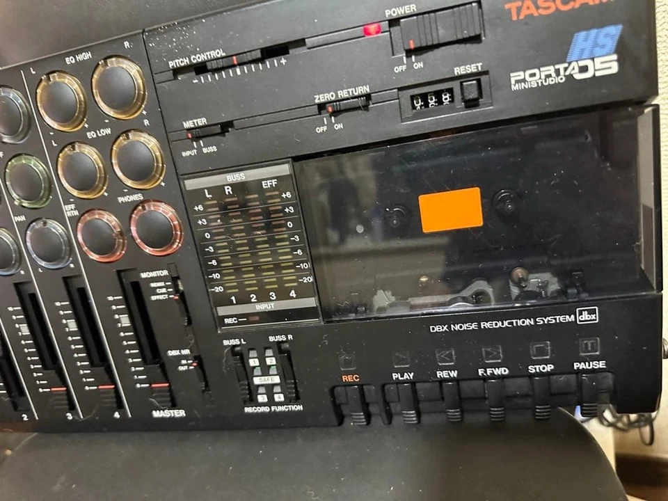 Tascam Porta 05 Ministudio Multitrack Cassette Recorder Power On FF Tested Japan - Image 3 of 4