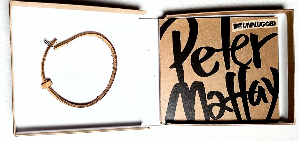 💡 2 CD Box - Peter Maffay - MTV Unplugged ( 2017 / incl. Maffay-Lederarmband ) - Bild 4 von 4