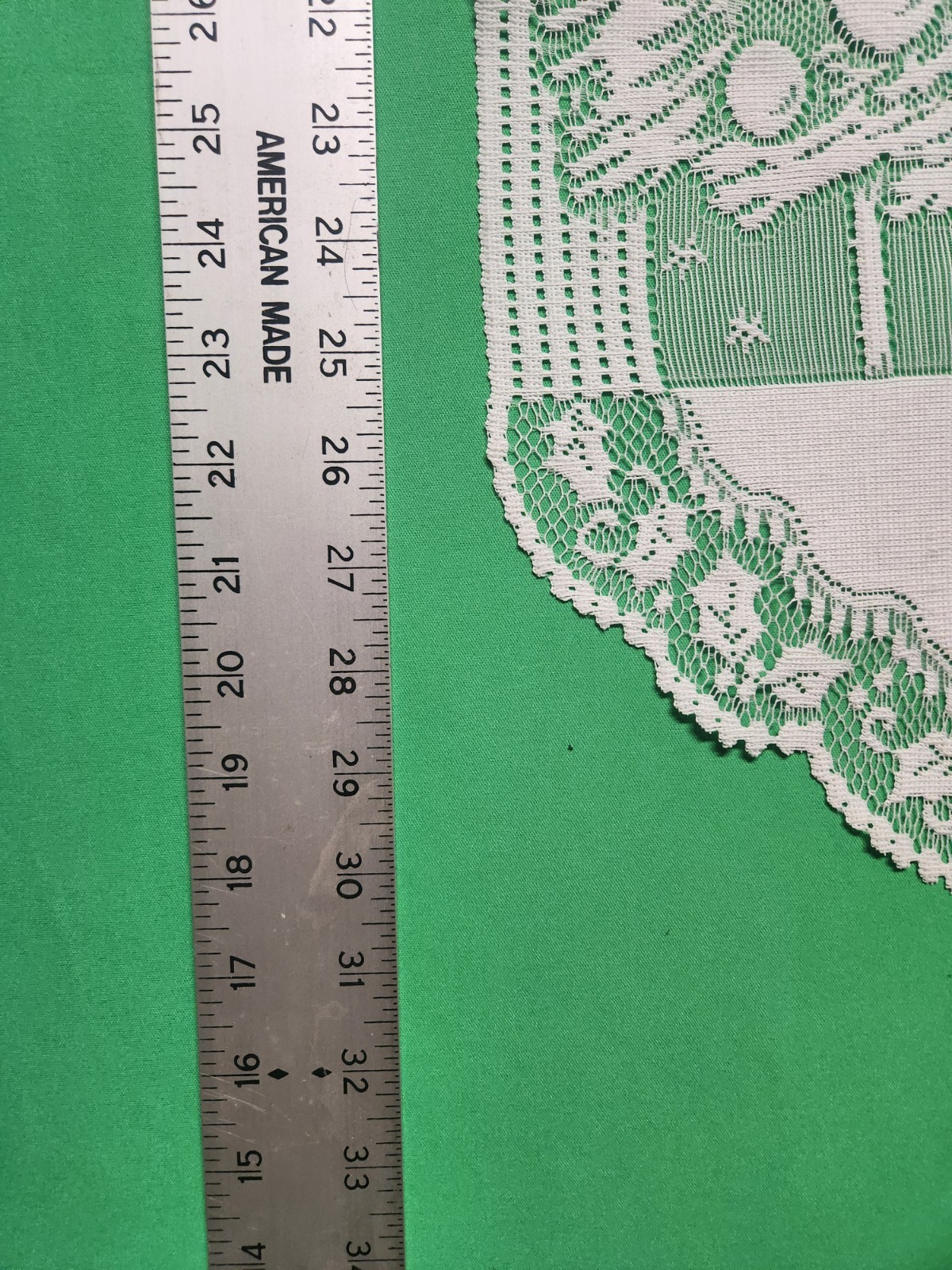 Vintage Heritage Lace White Christmas Tree Wall/Door Hanger Country Style