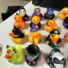 Lot Of 24-Mixed Rubber Ducks Jeep Duckies  NEW - Halloween 15U88
