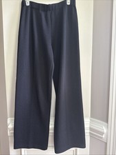 St.John Basics Women  s Black Pants Size 10