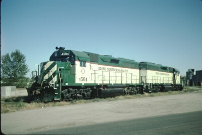 Idaho Northern & Pacific EMD GP40 Kodachrome original Kodak slide