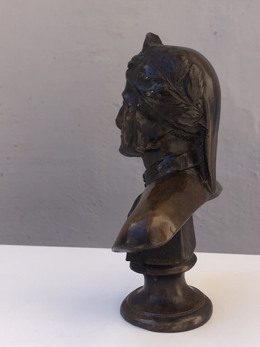 Scultura Dante Alighieri in bronzo - Foto 9 di 11