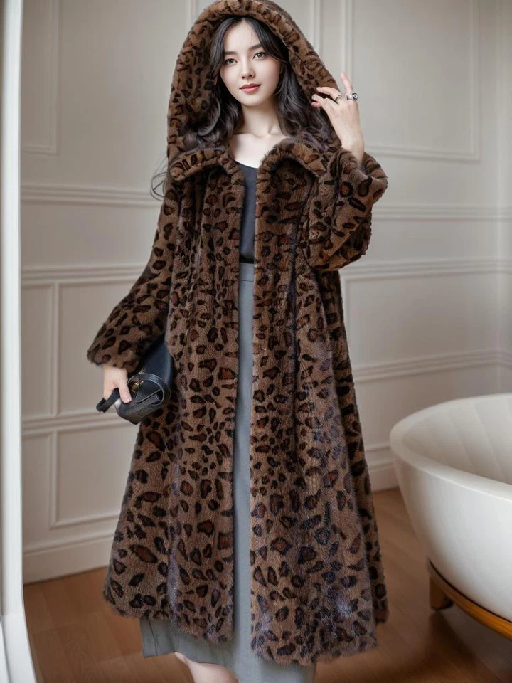 Women's Mink Fur Jacket Winter Hooded Long Fur Coat Leopard Velvet Temperament - Image 2 of 4