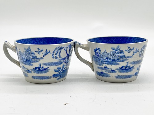 2 X VINTAGE SPODE COPELAND TEA CUPS BLUE AND WHITE MANDARIN PATTERN