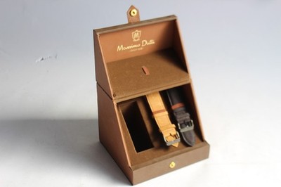 Massimo Dutti Uhrenbox + 2 Armbänder 23 mm (40317)