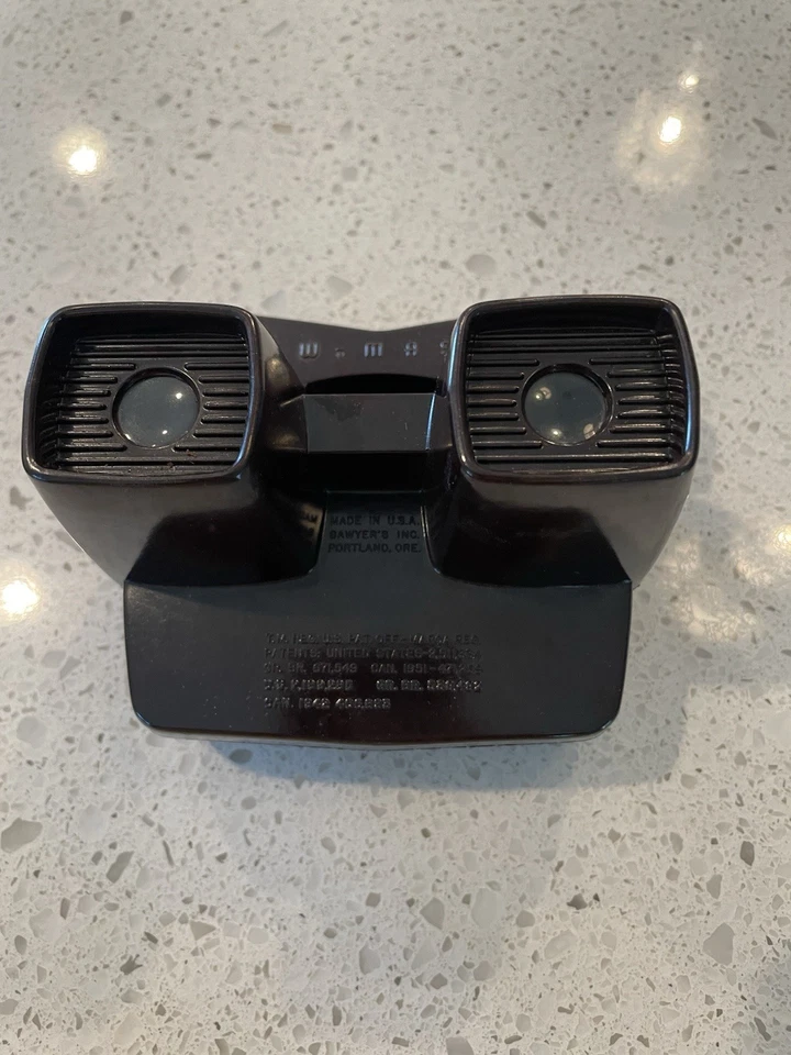 VINTAGE View Master 3D Viewer With 9 Reels - Image 3 of 4
