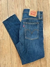 LEVI'S Wedgie Button Fly High Rise Skinny Blue Jeans Size 28 Frayed & Stretch