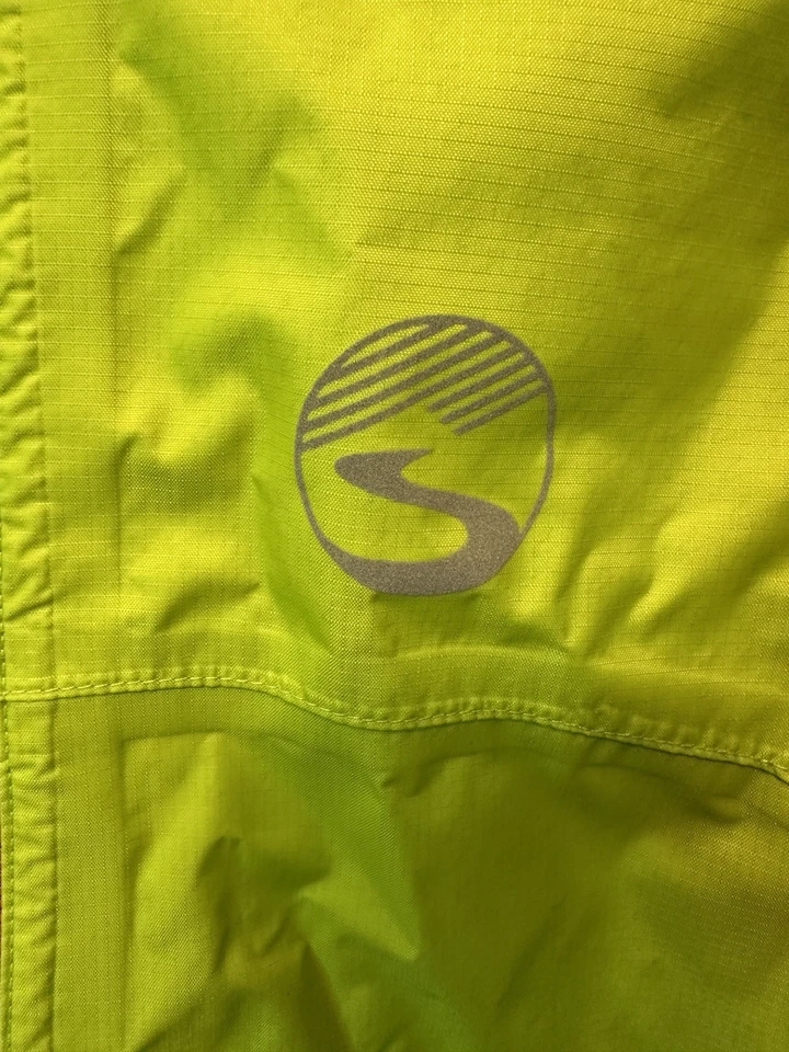 Showers Pass Women’s M Syncline CC Rain Jacket Waterproof Full Zip Neon Green - Image 4 of 4