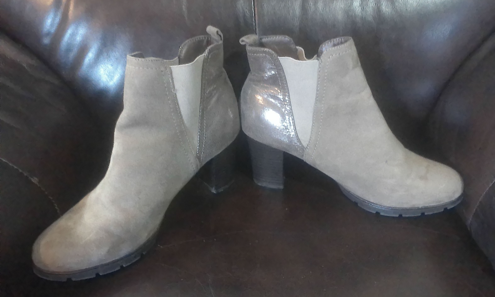APACHE TAUPE KHAKI BEIGE REAL SUEDE BLOCK HEEL ANKLE CHELSEA BOOTS UK 5 38 VGC