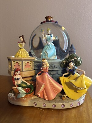 Disney Princess Musical Snow Globe A Dream Is A Wish Your Heart Makes Read Desc
