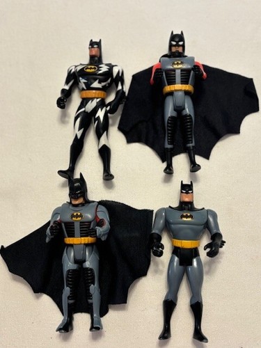 Vintage 1990's lot of 30 Batman, Robin, Villains Figures & Accessories - Picture 5 of 18