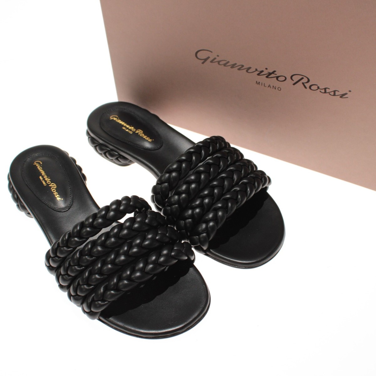 Gianvito Rossi サンダル 37 1/2 GIANVITO ROSSI Glossed-leather sandals | NET-A-PORTER