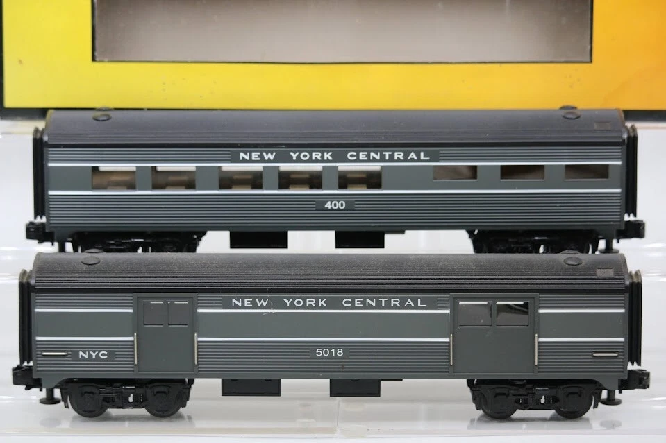 MTH RAIL KING O Gauge New York Central Combine/Diner 2 Car W/Box 1:48 Scale - Image 3 of 4