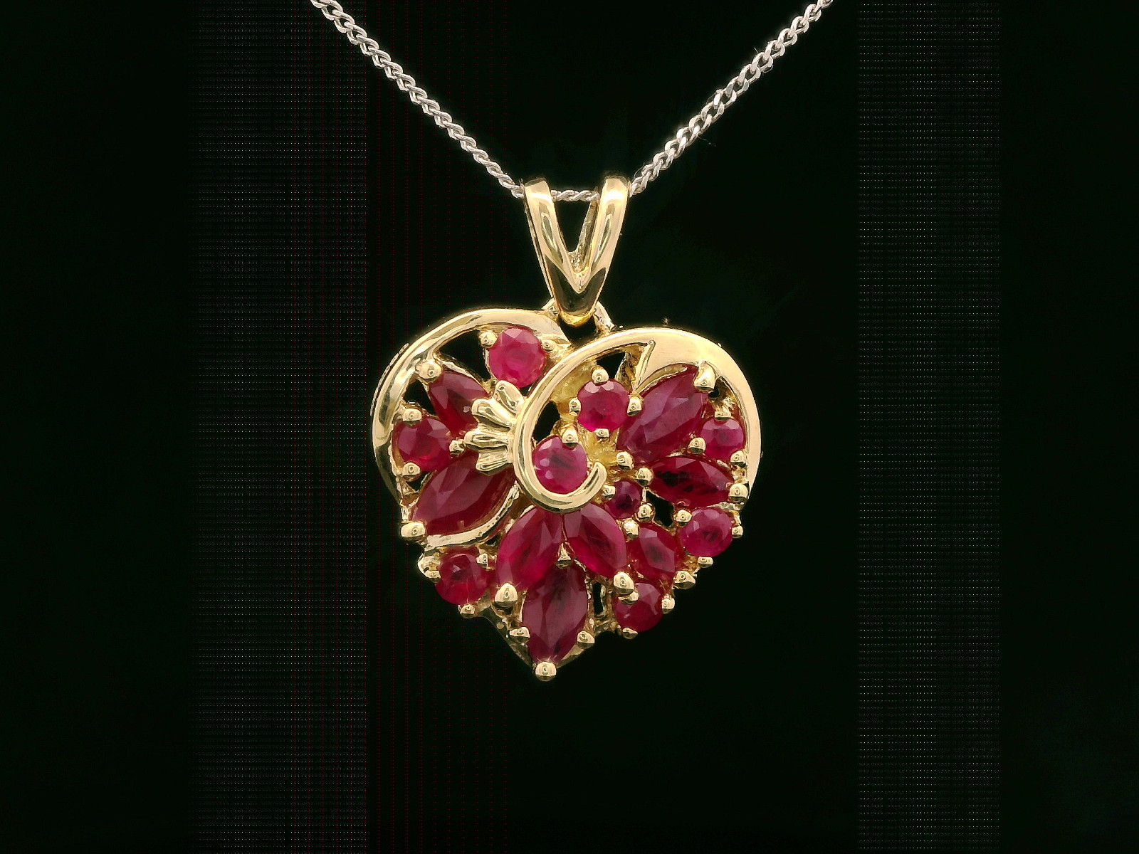 9ct Yellow Gold & Ruby Heart Shaped Ruby Pendant - image 1